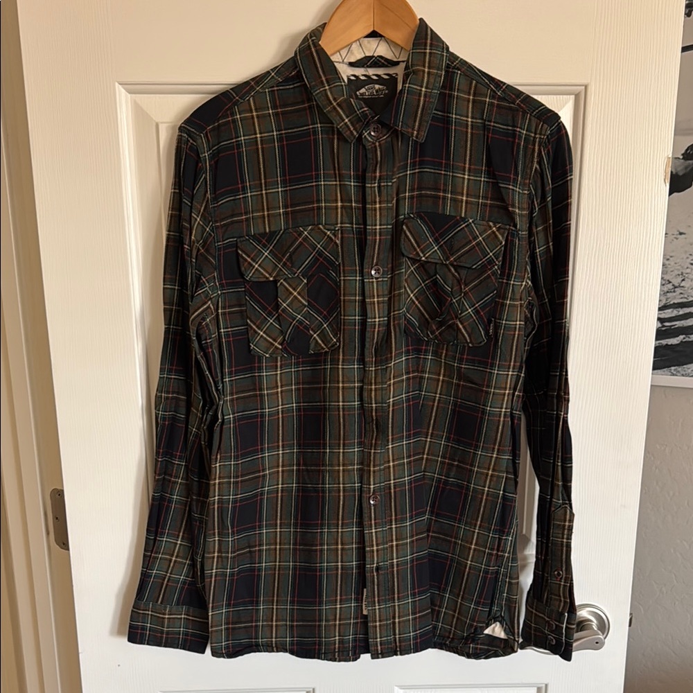 Vans Men’s Plaid Button-Up Shirt